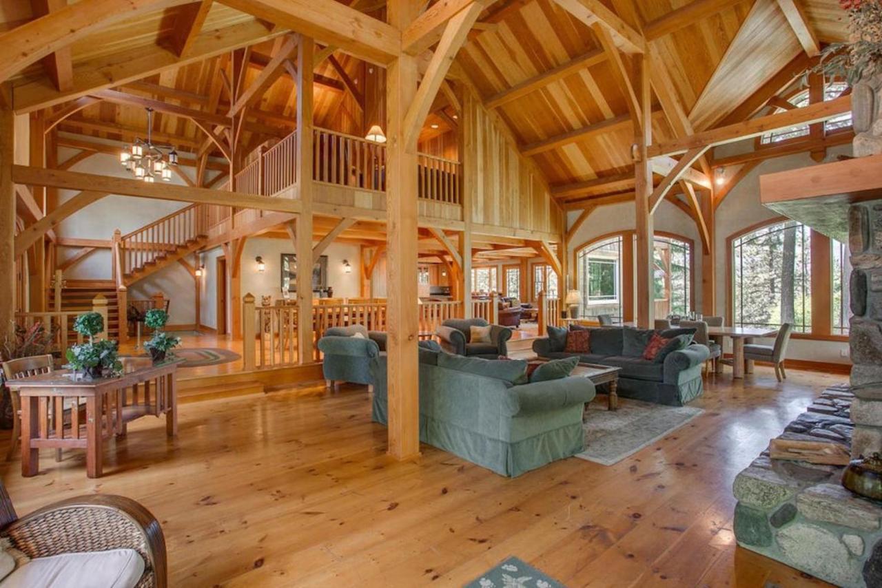 Snowgrass Lodge - River, Mountain Views & Hot Tub Leavenworth Exteriör bild