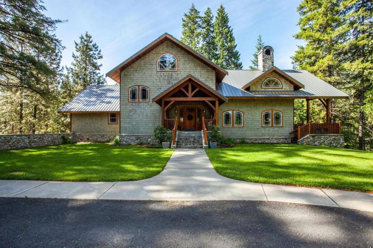 Snowgrass Lodge - River, Mountain Views & Hot Tub Leavenworth Exteriör bild